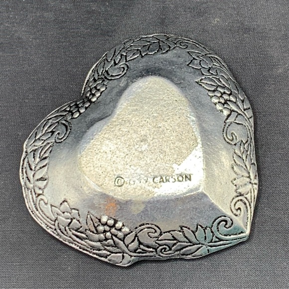 Vintage 19?9 Carson Pewter Trinket Dish Heart Design Pewter Dish - Picture 3 of 5